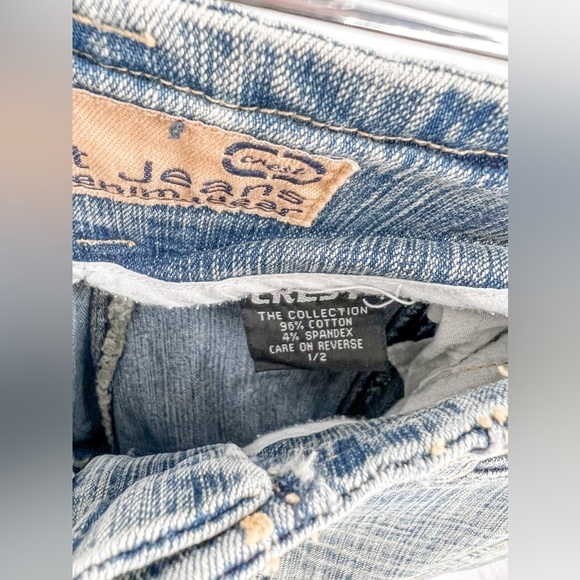 Crest Jeans Distressed Light Wash Blue Pink/Purple Vintage Floral Flare Leg Jean - Picture 4 of 6